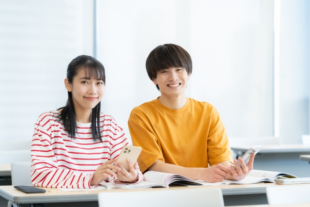 大学生におすすめのマッチングアプリ6選！安全に恋愛を楽しむコツ